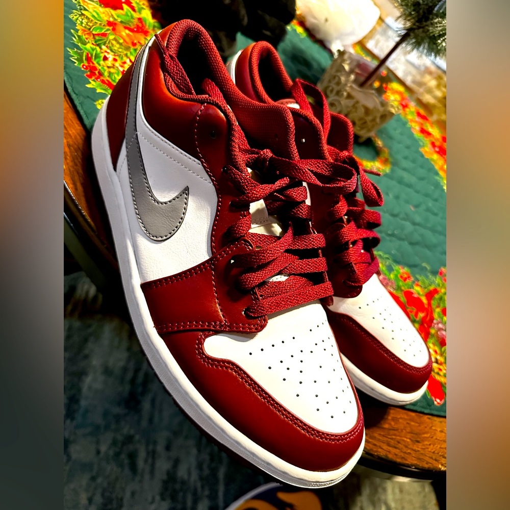 Air Jordan 1 low shoes